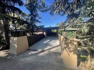 Photo for South West Corner of 4th and Lincoln