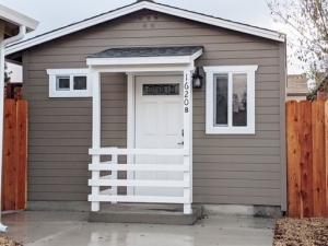 Photo for 1620 B Waring Street